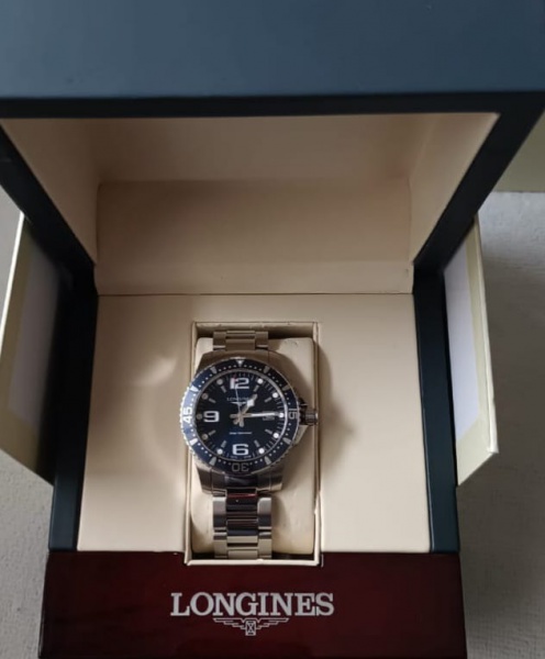 LONGINES A O SU O VISOR DE SAFIRA QUARTZ MODELO C