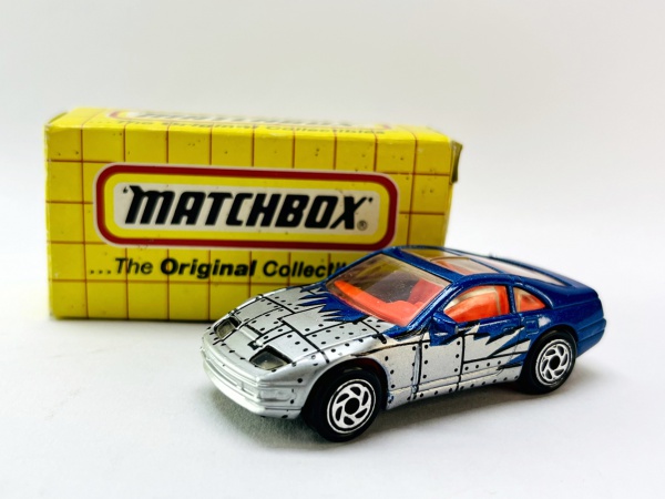 Matchbox - Miniatura Nissan 300 ZX de 1990, acompanha sua caixa