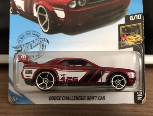 Hot Wheels - Dodge Challenger Drift Car - Coleção Nightburnerz