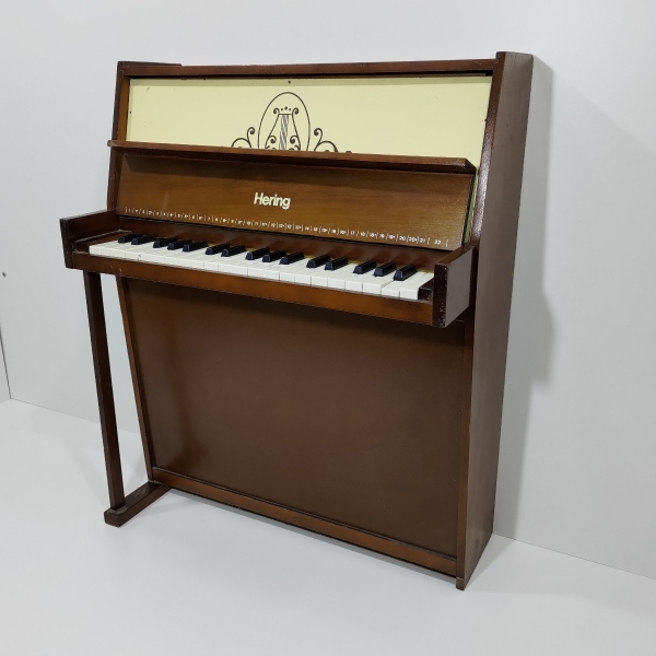 Antigo Piano Infantil Hering