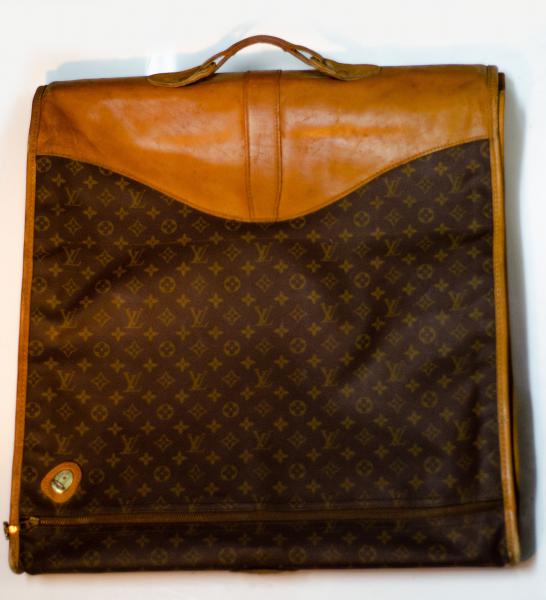 Bolsa para terno Louis Vuitton - Com etiqueta e cabides