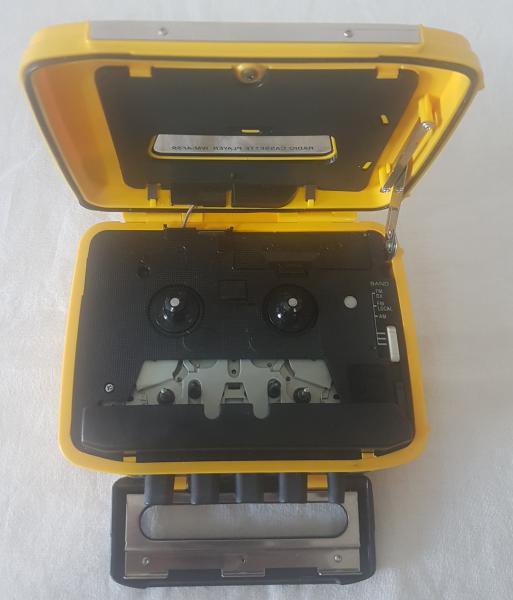 Sony Walkman Sports Wm-af59 / Am/fm , Muita Raridade /