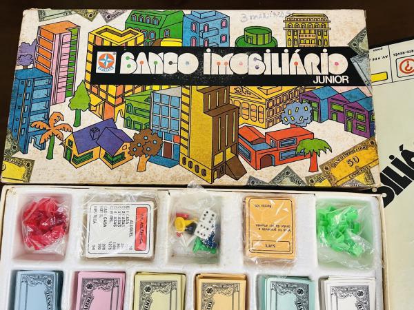 Jogo Banco Imobiliario Tabuleiro Retro 80 anos Estrela 