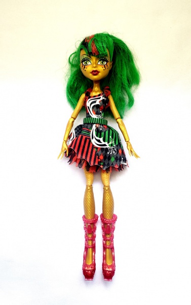 Monster High Boneca representando personagem Jinafire, produzid