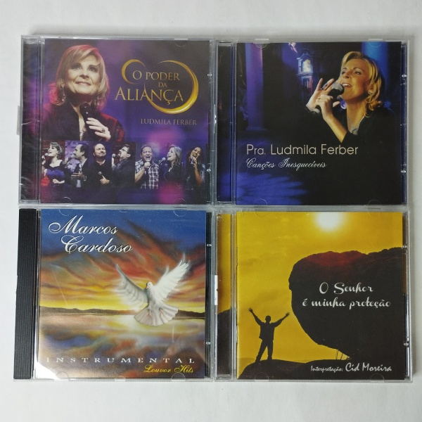 CD- lote com 4CDs/ O melhor de Samba/Só pra contrariar