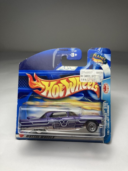 1957 Cadillac Eldorado Roxo Hot Wheels Escala 1/64 mini