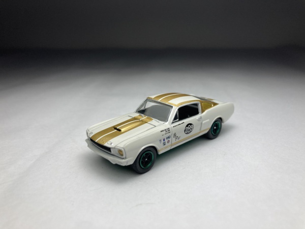 1966 Shelby GT350 Branco Greenmachine Greenlight Escala