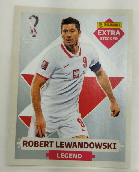 Figurinha Extra copa do mundo 2022 legend - Kylian Mbappe - Robert  Lewandowski - Base Bordo