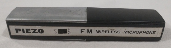 Microfone Piezo FM Wireless microphone. Modelo WX 172