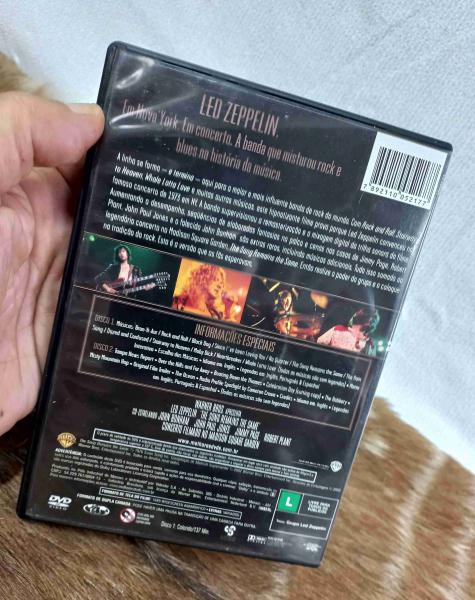LED ZEPPELIN- DVD DUPLO-THE SONG REMAINS THE SAME, bem conservado.