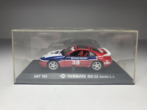 Nissan 300ZX Racing G.C Vermelho #39 *Falta Retrovisor