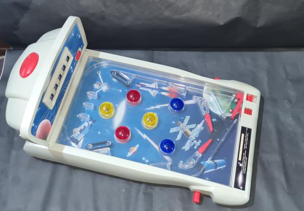 Brinquedo Pinball Antigo Funcionando nao marca placar Venda No Estado