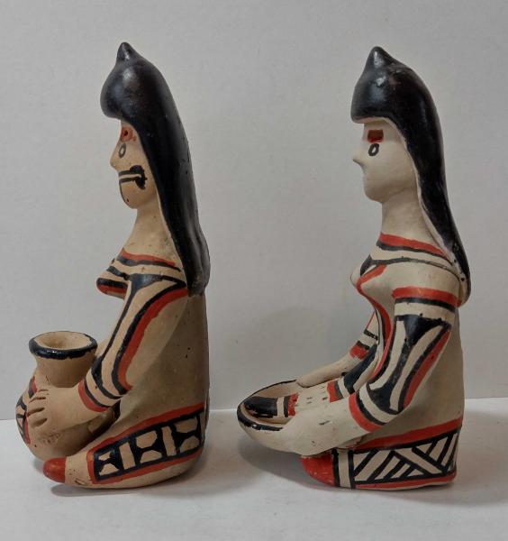 Arte Indígena - Karajá | Ceramistas | Par de Esculturas em