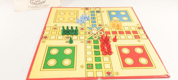 Antigo jogo de Ludo, Ludo Real e Xadrez Chinês, marca E