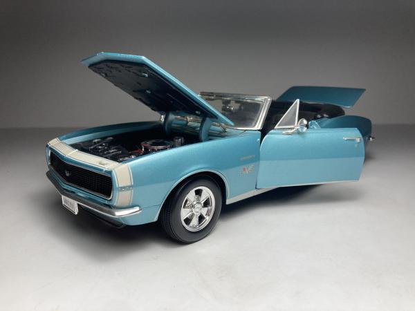 1967 Chevrolet Camaro RS/SS 396 Azul Maisto Escala 1/18