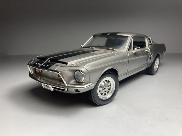 1968 Ford Mustang Shelby GT500KR Prata Road Signature E
