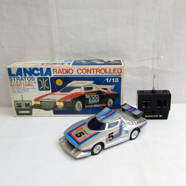 Brinquedo Antigo RADCON - Carrinho c/ Controle Remoto 1:18 LANCIA