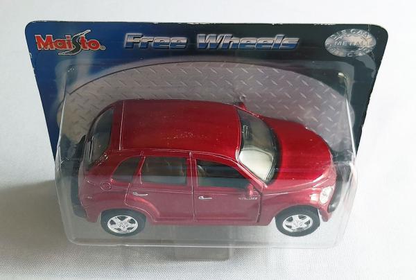 Antigo carrinho em miniatura 