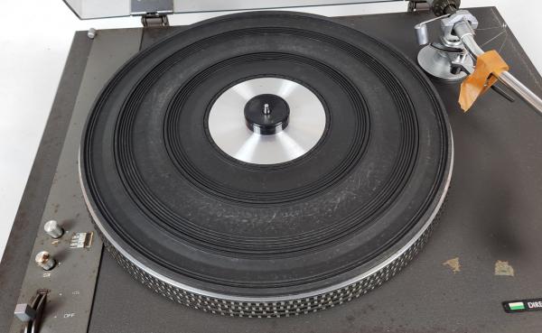 Sansui Toca discos, direct drive turntable Me