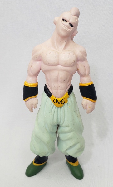 DRAGON BALL Z- Boneco OoB, produzido em plástico duro