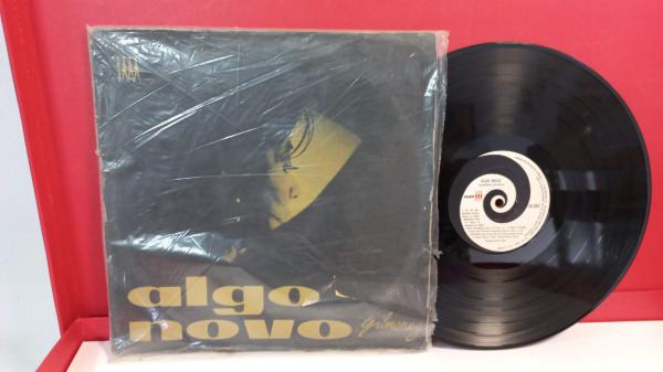 LP Gilmonny Opteto Algo Novo . LP ORIGINAL, USADO EM BOM ESTADO,