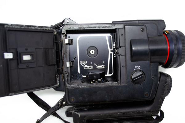 Filmadora Yashica Sound 50XL Macro com lente Zoom 40-80