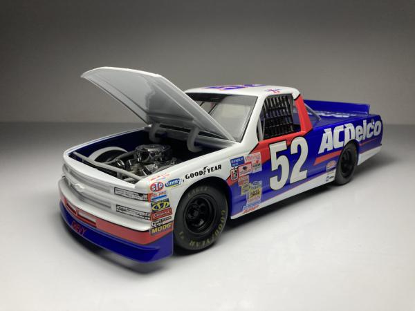 Chevy Nascar Truck ERTL Escala 1/18 miniatura em metal