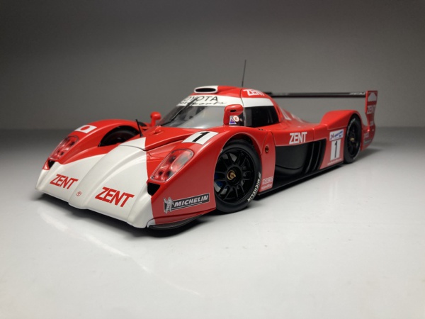 ミニカー AUTOart TOYOTA GT1 TS020 1:18 1/18 AUTOart トヨタ TS020 GT1 ル・マン24H 1999 1/18 AUTOart トヨタ