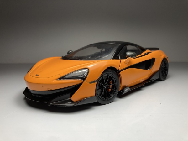 Lamborghini Murcielago SV Laranja AutoArt Escala 1/18 m