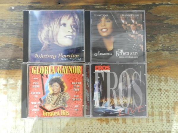 CD- lote com 4CDs/ O melhor de Samba/Só pra contrariar