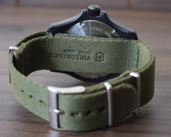 Relógio original VICTORINOX SWISS ARMY, modelo 241514, Ano 2013