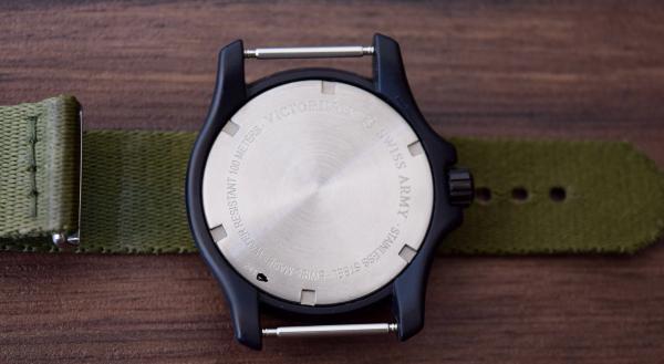 Relógio original VICTORINOX SWISS ARMY, modelo 241514, Ano 2013