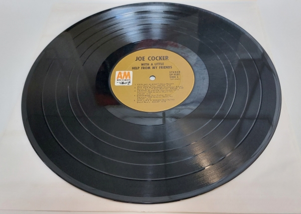 Disco de Vinil: JOE COCKER / Álbum: WITH A LITTLE HELP FROM MY