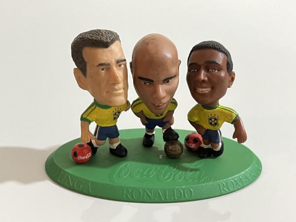 Antiga coleção, `Mini Craques - Coca Cola`, jogadores d