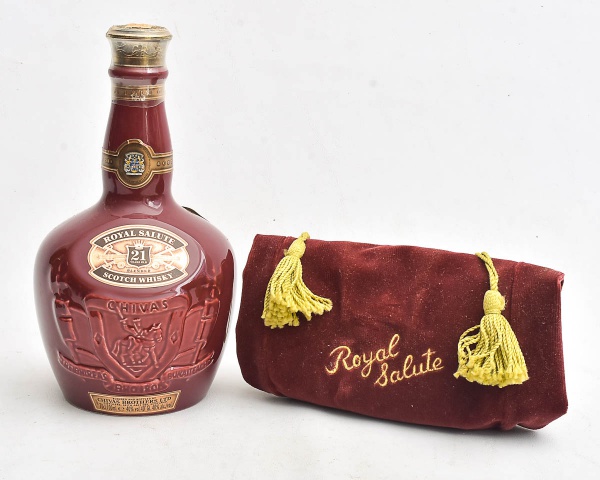 WHISKY - Royal Salute / Chivas Brothers - Whisky 21 ano