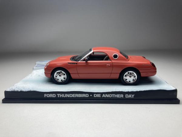 Ford Thunderbird - Die Another Day Laranja Escala 1/43