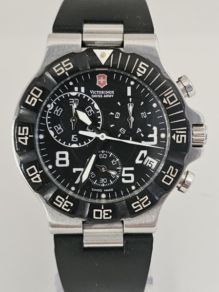 Relógio original Victorinox Black Summit XLT 39mm, quar