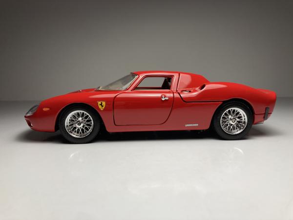 Ferrari 250 Le Mans (1965) Vermelho - Burago *Possui ca