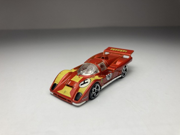 Ferrari 512M Vermelho Hot Wheels *Loose Escala 1/64 min