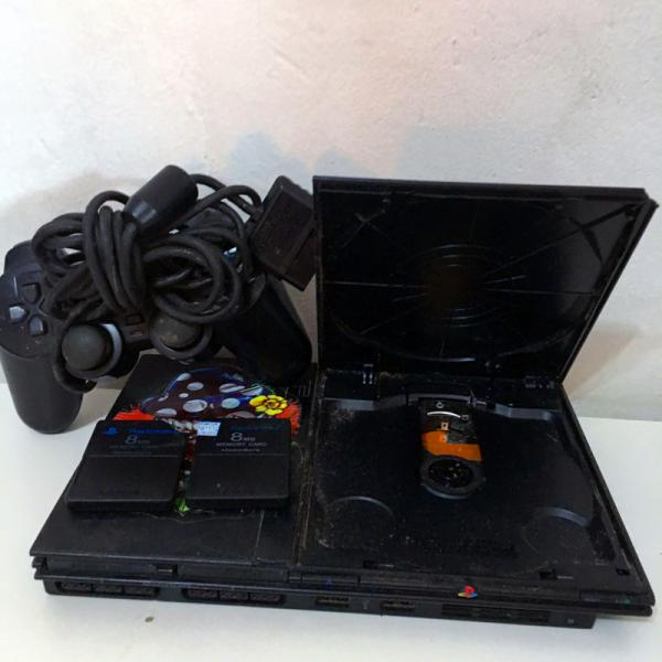 1 Sony Playstation 2 (PS2) - Consola com Jogos (16) - Sem a caixa