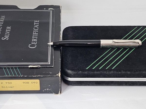 Canetas . Caneta original Montblanc da série Meisterstuck. Modelo foto 8