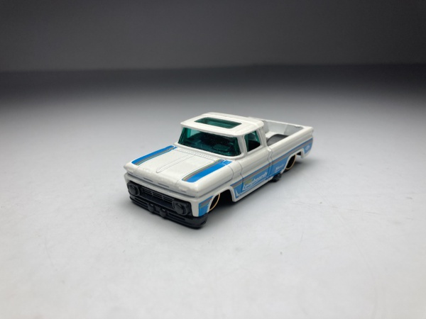 62 Chevy TM GM Branco - Hot Wheels Escala Aprox 1/64 mi