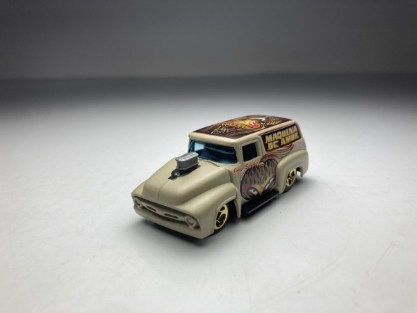56 Ford Panel Bege - Hot Wheels Escala Aprox 1/64 minia