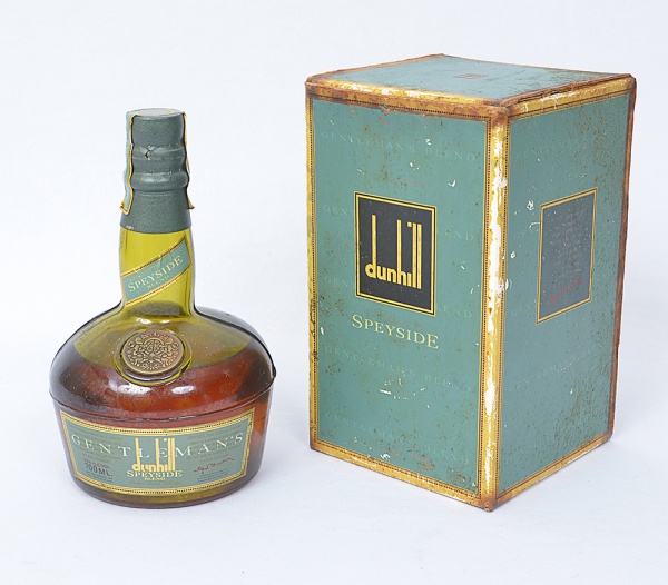 dunhill Speyside シリアルNo.G031559B Whisky - Dunhill Gentleman's Speyside blend - garrafa numerada G