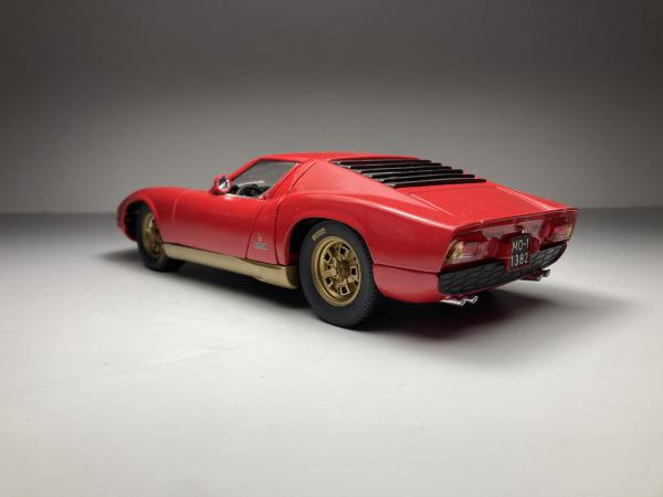 Lamborghini Miura Vermelha Anson Escala 1/18 miniatura