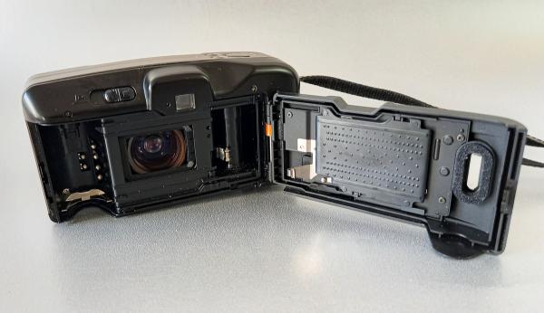 Câmera Canon Autoboy S Panorama com bolsinha, não foi t