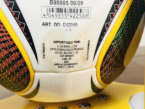 JABULANI - BOLA OFICIAL DA COPA DE 2010 - FABRICADA PELA ADIDAS