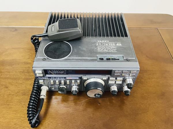 YAESU - TRANSCEIVER HF ALL MODE - MODELO FTG-757GX - MADE IN JAPAN