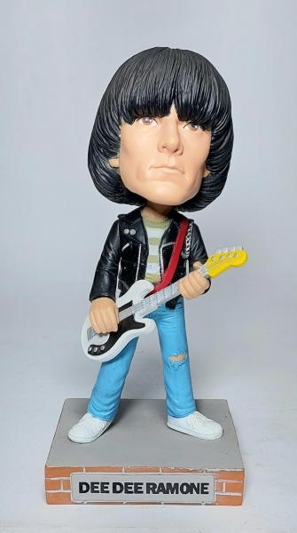 PUNK ROCK - THE RAMONES - Conservado Boneco Bobble Heads de