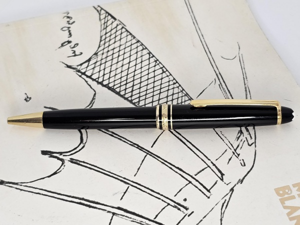 Canetas . Caneta Montblanc original modelo 164, cor vinho. Caneta foto 1